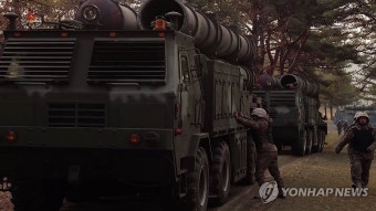 김정은, '초대형 방사포' 사격훈련 지도