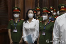 베트남, 16조원대 금융사기 주모자에 사형 구형…반성 없어