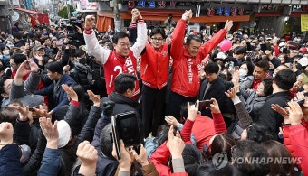 안양 찾은 한동훈 총괄선대위원장