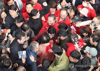 대구 서문시장 찾은 한동훈 위원장