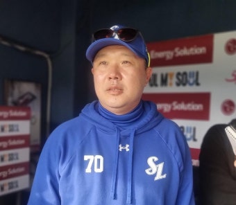 삼성 라이온즈, 박진만 감독의 리더십으로 팀 올라타며 상위권 도약 전망