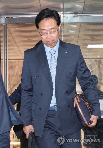 '억대 금품수수 의혹' 전준경 오늘 영장심사