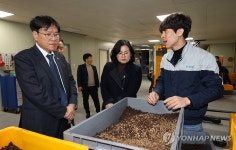 유용곤충 사업화 현장 방문한 조재호 농촌진흥청장
