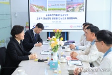 송미령 장관, 오뚜기 포승공장 방문