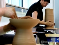 흙으로 빚는 예술