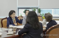 지영미 청장, 미국 CDC 동아시아·태평양 지역사무소장 면담