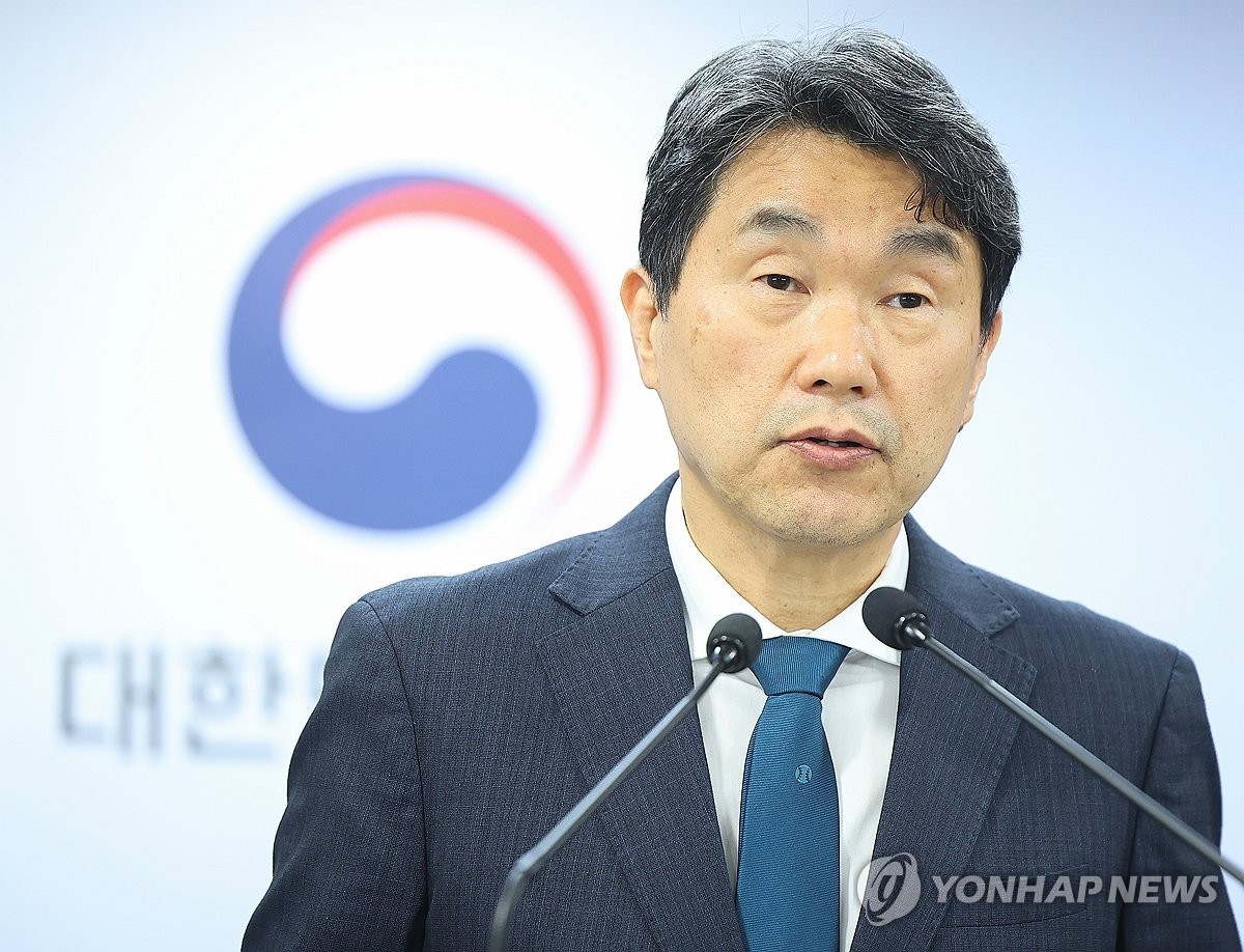 이주호 부총리, 부산 늘봄학교 현장 방문 및 교육 지원 약속