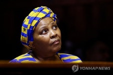 뇌물 혐의 남아공 의회의장 사임…체포뒤 보석 석방(종합)