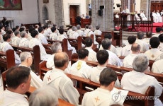 손희송 신임 의정부교구장, 이임 감사미사 집전