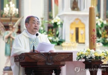 손희송 신임 의정부교구장, 이임 감사미사 집전