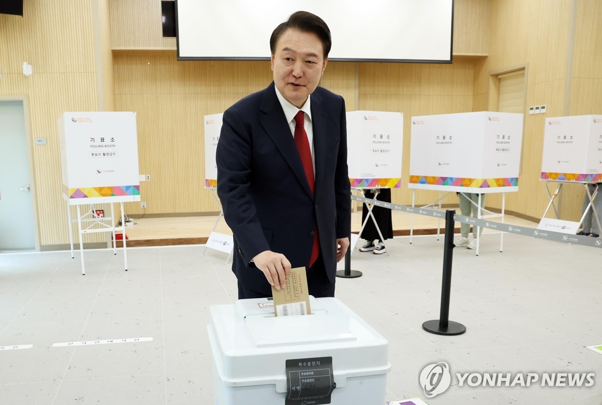 21대 대통령 선거, 사전투표 시작 2.24% 투표율로 역대 최고 기록 달성