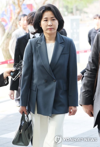 공직선거법 위반 혐의 2차 공판 출석하는 김혜경 씨
