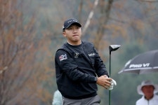 스크린골프의 강자 김홍택, KPGA 투어 개막전서 펄펄