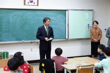 [동정] 개인정보위 부위원장, 용인둔전초 찾아 늘봄학교 현장 점검