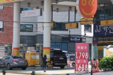 알뜰주유소 전체 주유소 판매가보다 L당 30∼40원 인하 노력