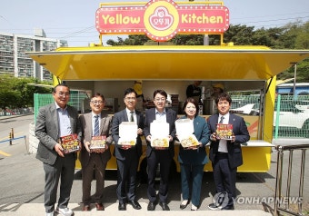 위기가구 온기나눔 행사 참석한 김민재 차관보