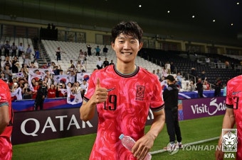 황선홍호, 일본 꺾고 올림픽 예선 조 1위…신태용의 인니와 8강(종합)