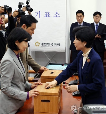 가맹사업법·민주유공자법 본회의 직회부