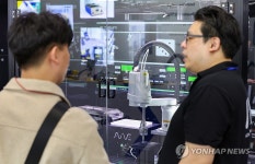 공장 자동화 돕는 로봇 비전