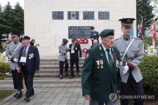 '73년 전 한국을 도왔던 이들을 도우며'