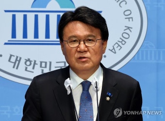 조국혁신당 원내대표에 황운하 당선자