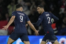 극장 동점골 도운 이강인, 후반만 뛰고 PSG 평점 3위