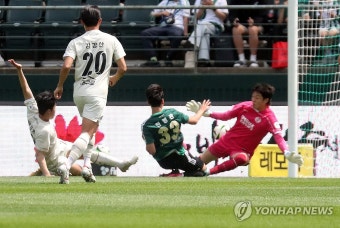 전북 전병관 첫 골