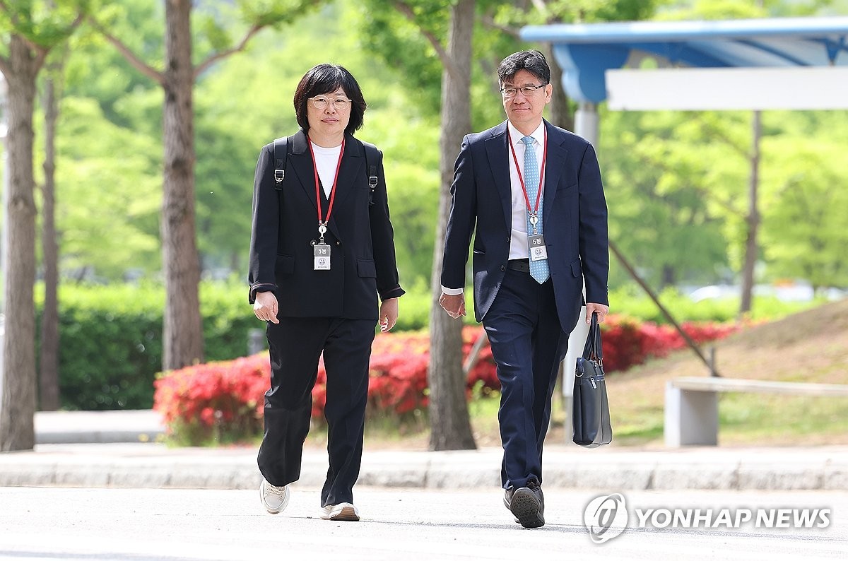 유재은 전 국방부 법무관리관, 해병특검 소환 조사 중