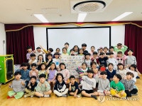 신생아 응급수술 대학병원 의사에게 감사장 보낸 유치원생들