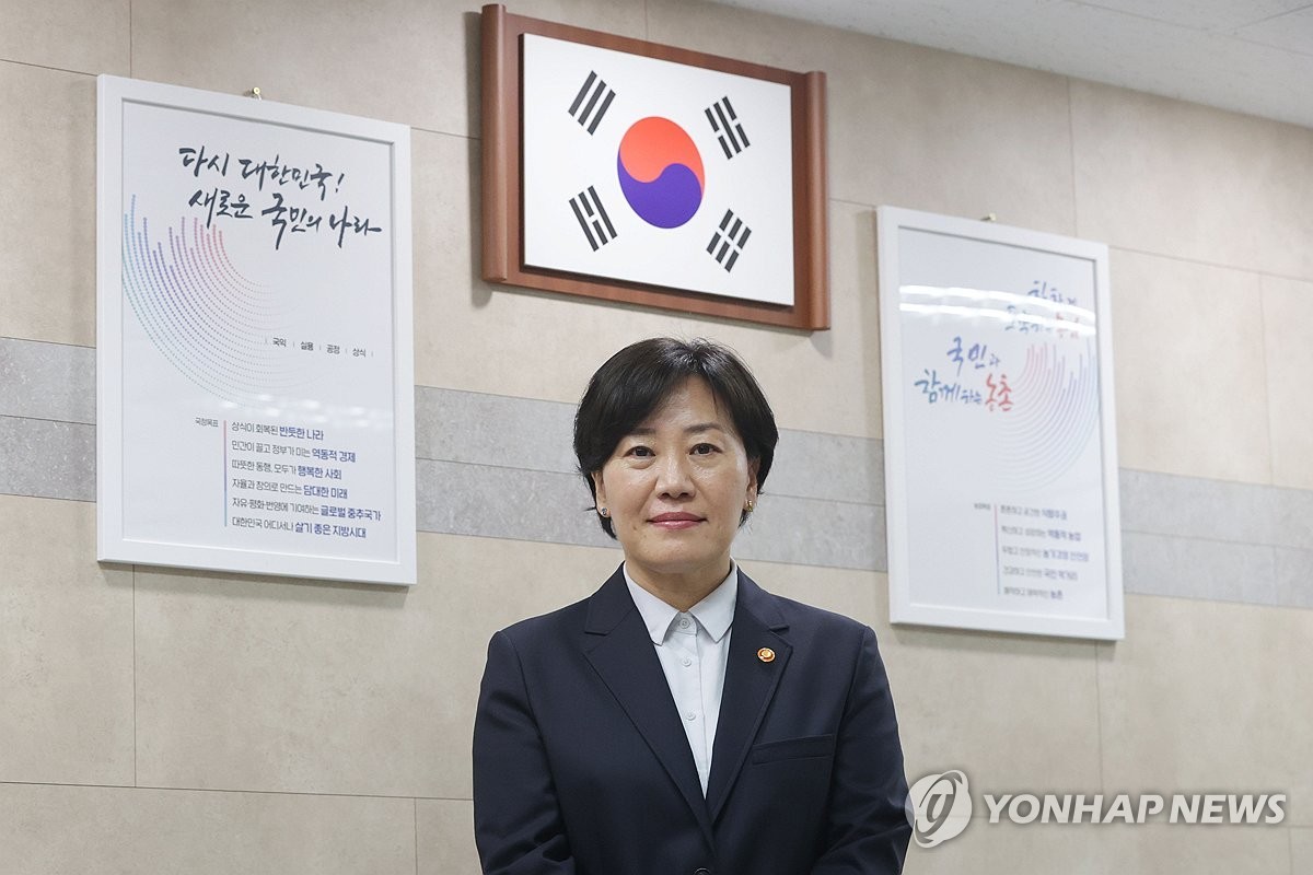 이재명 대통령, 송미령 농림축산식품부 장관 유임 결정