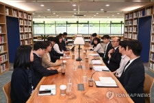 이창윤 1차관, 신진연구자 간담회 참석