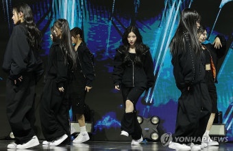 완전체로 컴백한 트리플에스