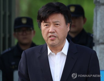 보석 석방된 김용 전 부원장