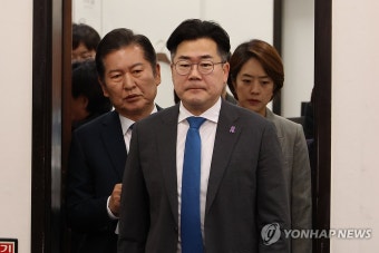 최고위 참석하는 박찬대 원내대표