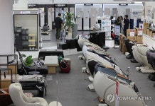 하이마트·전자랜드 매장 160개 사라져…점포 재단장