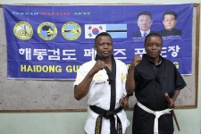 보츠와나서 해동검도 전파하는 현지인들