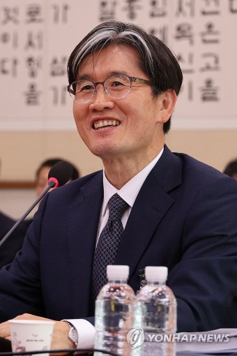 답변하는 오동운 공수처장 후보자