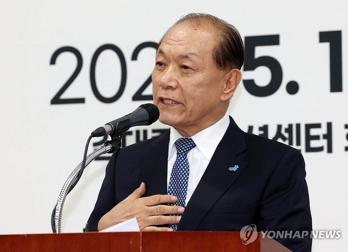 이재명 대표 개헌 참여 압박에 어떻게 대응할 것인가, 국회와 정치 원로들의 관심 집중