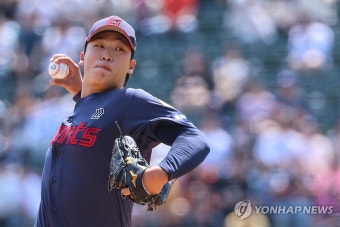 롯데 선발투수 이민석