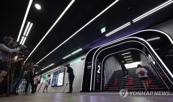 여의나루역에 조성된 러너스테이션 프레스투어