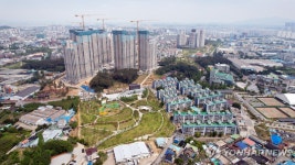 도심 한가운데 푸른 숲…익산 마동공원 7년 만에 시민 품으로
