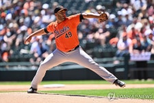 MLB 꼴찌 팀 에이스 페디, 6⅓이닝 무실점 호투에도 승리 날려