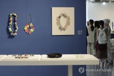한국-오스트리아 교류전 장식 너머 발언