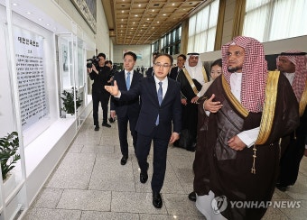 이원석 검찰총장, 사우디 검찰총장 영접