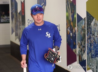 박병호, 삼성 더그아웃으로