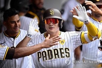 Padres' Kim Ha-seong hits 1st homer in 10 days; Pirates' Bae Ji-hwan collects 2 hits