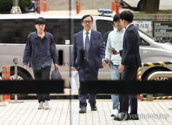'삼성전자 내부 특허 유출' 안승호 전 부사장 영장심사