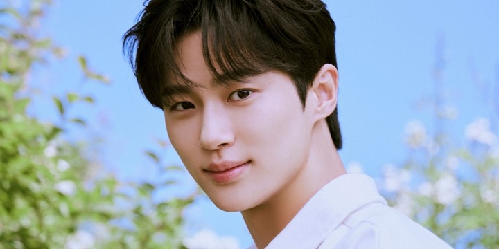 변우석, 광고 모델료 9억 소문으로 논란…과잉 경호 논란도 관심(78자)