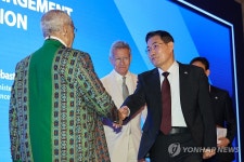 신원식 장관, 조제 하무스 오르타 동티모르 대통령과 인사