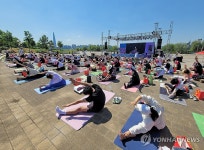 몸 풉시다 한강 요가